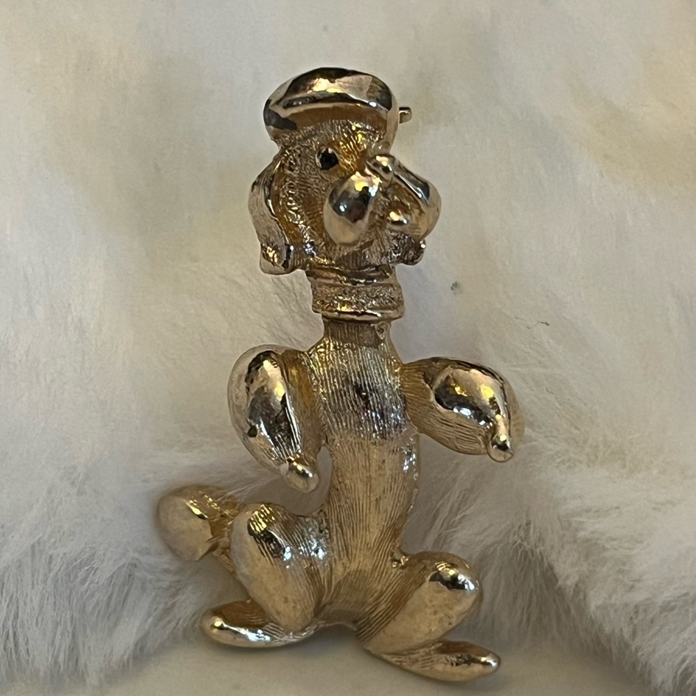 Sarah Coventry poodle brooch